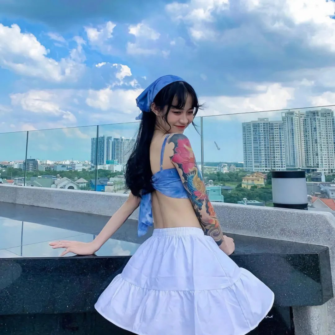 浮尘下的枪声
