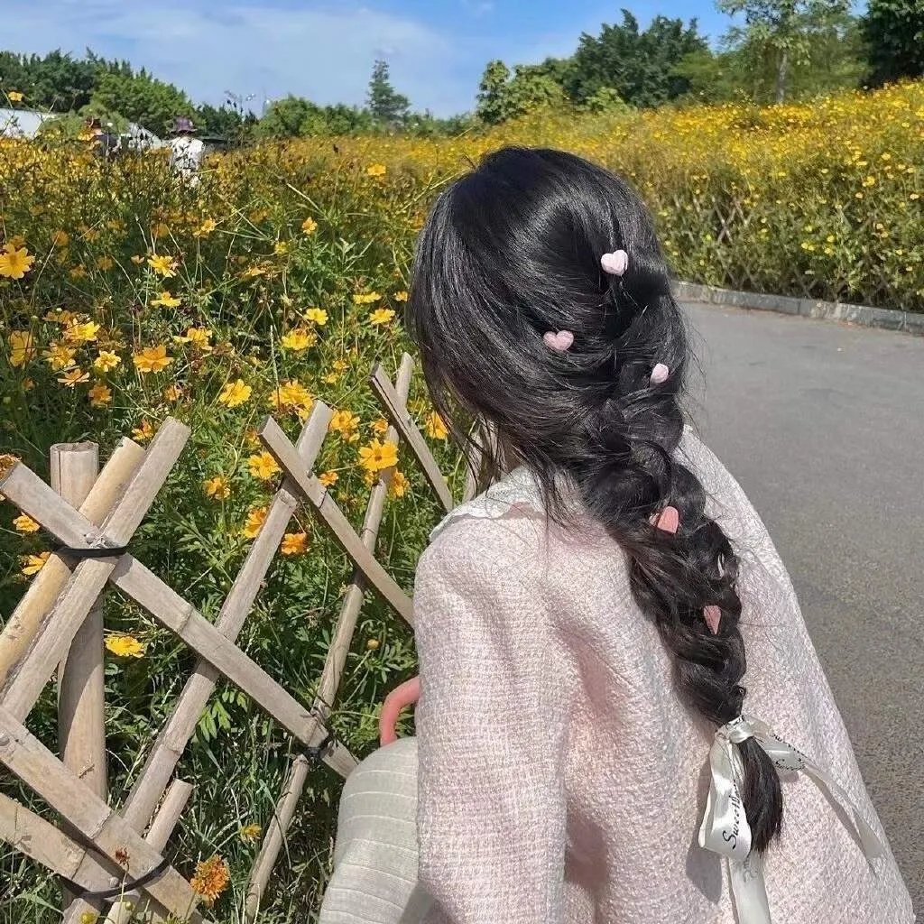 敦君与女朋友